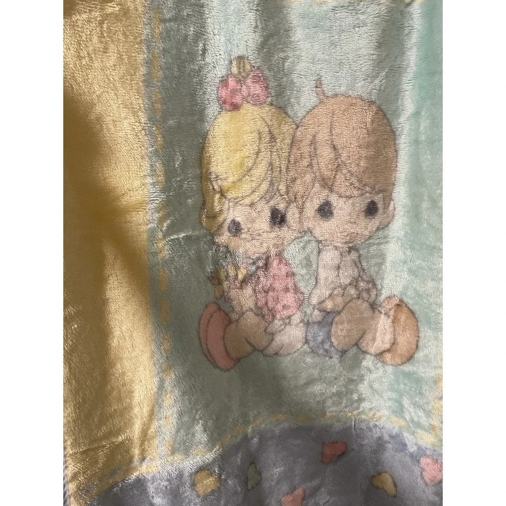 Vintage Precious Moments Girl Boy Hearts Throw Crib Soft Blanket 29